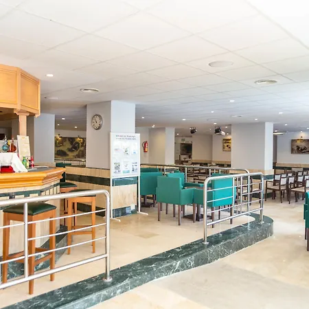 Costa Malaga - Adults Recommended - By Pierre & 4*